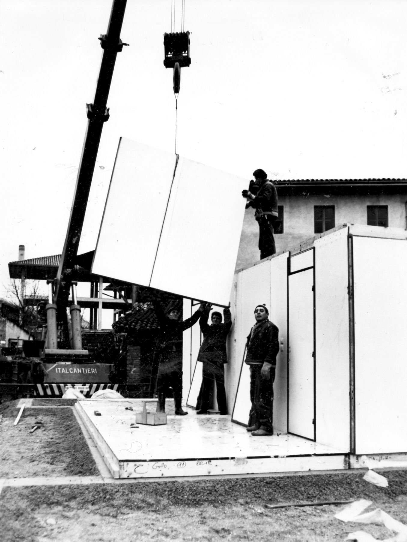 02_Nimis – Gennaio 1977 – Lavoratori dell’Italcantieri